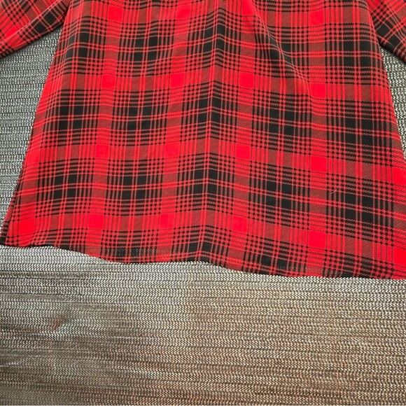 Women's Size Large Chaps Denim 3/4 Sleeve 5 Button Pull Over Blouse - Picture 2 of 12